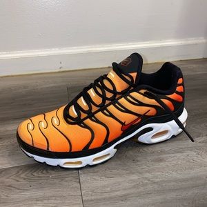 2018 Nike Air Max TN Plus Sunset
